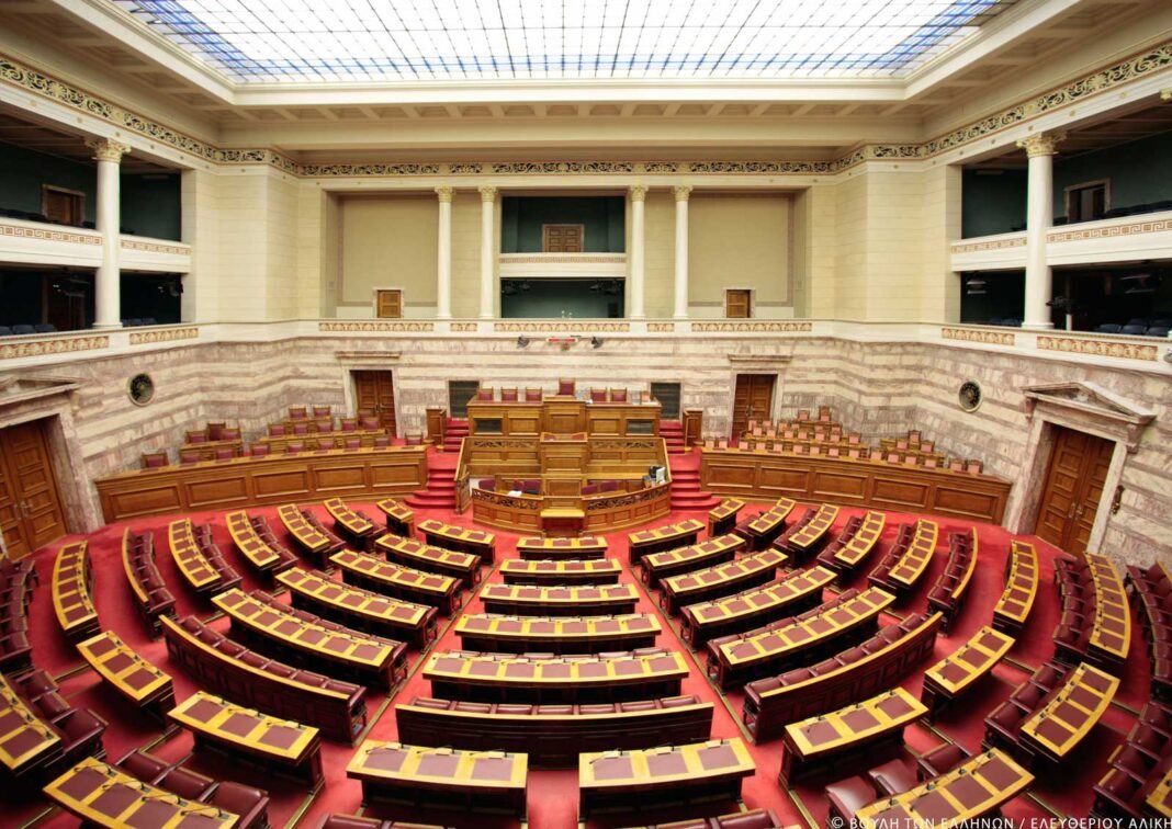 Πρώην-υπουργός-με-ρόλο-«συμβούλου»-για-βουλευτές-της-ΝΔ