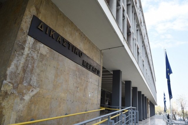 Κάθειρξη-7-ετών-σε-39χρονο-για-παιδική-πορνογραφία-στη-Θεσσαλονίκη-–-Κατείχε-πάνω-από-1.000-φωτογραφίες-και-βίντεο