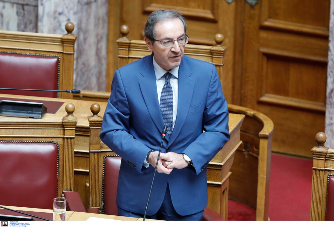Μπούγας:-Αρχίζει-στο-τέλος-του-έτους-η-εφαρμογή-του-ηλεκτρονικού-φακέλου-δικογραφίας-–-Σε-ποιες-υποθέσεις-θα-εφαρμοστεί