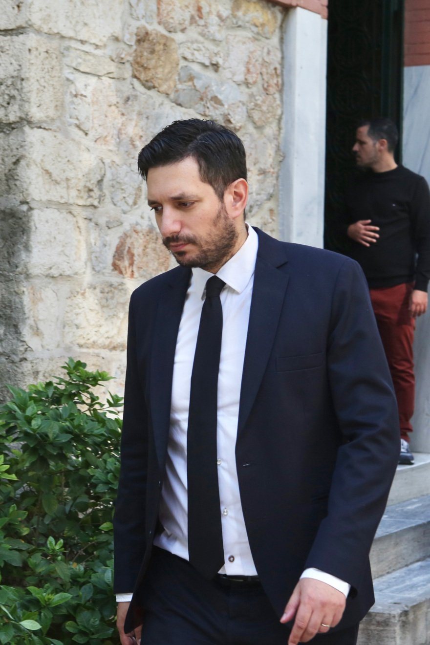 Κωνσταντίνος Κυρανάκης: Το τελευταίο «αντίο» στη μητέρα του – Δείτε φωτογραφίες