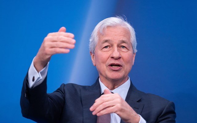 jpmorgan:-Σχέδιο-$1,5-τρισ.-για-την-ενίσχυση-των-επενδύσεων-σε-στρατηγικές-βιομηχανίες-των-ΗΠΑ