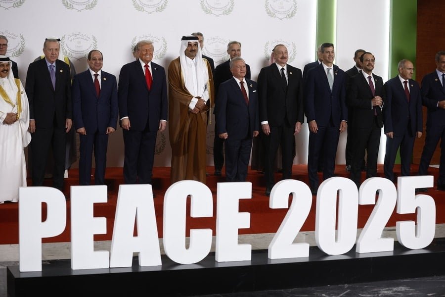 trump-hails-“historic-peace-deal”-in-egypt,-declares-end-to-gaza-war