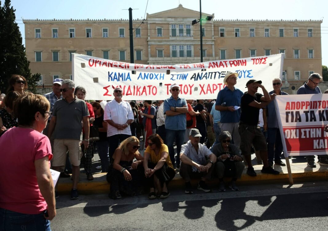 greece-braces-for-nationwide-strike-over-controversial-labor-bill