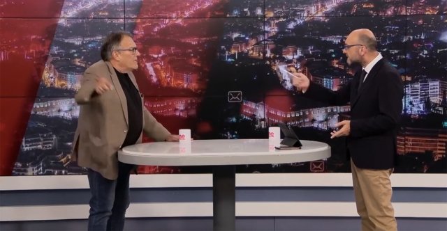 Επίθεση-Νεφελούδη-στον-δημοσιογράφο-Ζαχαρό-–-«Έτσι-αντιμετωπίζουν-τη-δημοσιογραφία-όταν-αυτή-ενοχλεί»-σχολίασε-ο-Παύλος-Μαρινάκης
