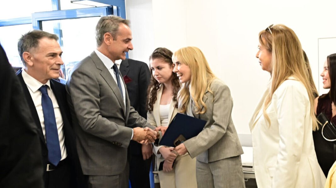 Μητσοτάκης από το Αττικόν: Επενδύουμε στις αναβαθμισμένες υποδομές και στους ανθρώπους του ΕΣΥ – Τα νοσοκομεία αλλάζουν προς όφελος των ασθενών