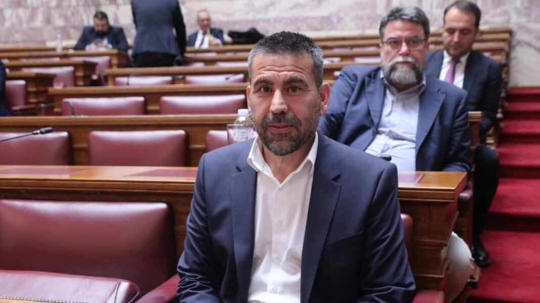Δείτε βίντεο: Βουλευτής του ΠΑΣΟΚ Τάσος Νικολαΐδης ζήτησε να χωριστούν… η Μυτιλήνη και η Λέσβος