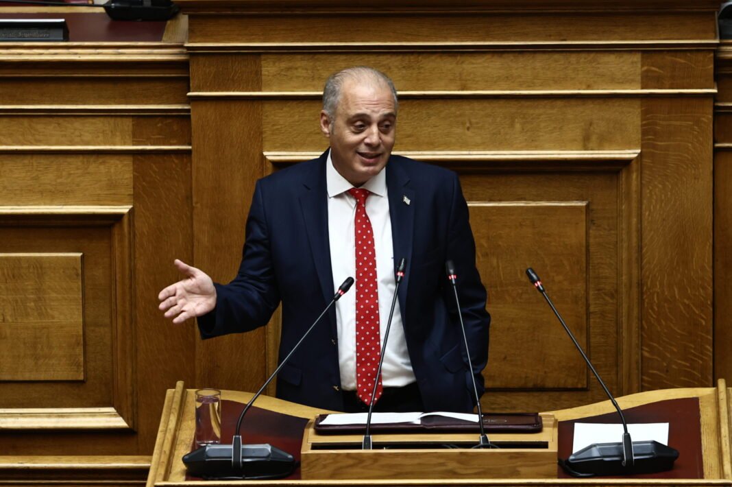 Βελόπουλος:-Το-μόνο-που-χρειάζεται-είναι-ολομέτωπη-επίθεση-απέναντι-σε-αυτή-την-αντιλαϊκή-κυβέρνηση