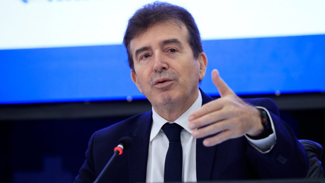 Χρυσοχοΐδης: Σωστή και μετρημένη η απόφαση της κυβέρνησης για το Μνημείο του Άγνωστου Στρατιώτη