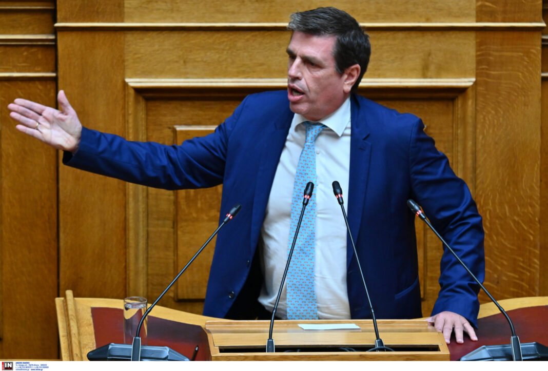 Καιρίδης-για-Βελόπουλο:-«Έχασε-την-ψυχραιμία-του-και-εκστόμισε-βαρύτατους-προσωπικούς-χαρακτηρισμούς»