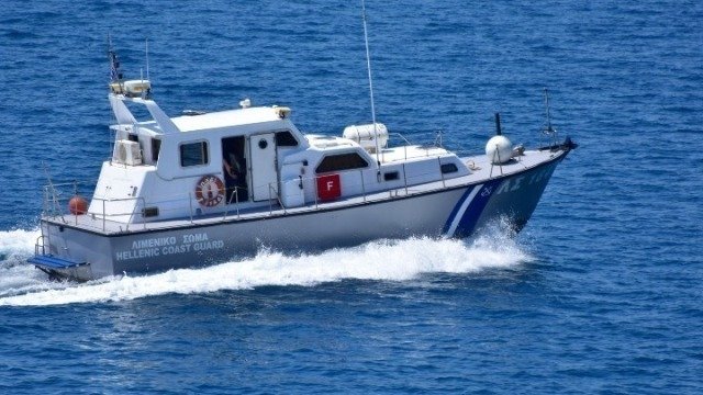Συνεχείς-οι-αφίξεις-μεταναστών-στην-Κρήτη-–-Νέα-διάσωση-23-ατόμων-ανοιχτά-της-Παλαιόχωρας