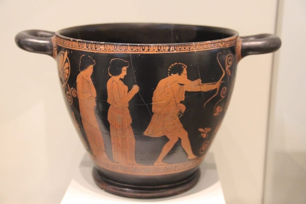 excavations-at-ancient-greek-city-of-bathonea-reveal-olive-oil-and-wine-workshop