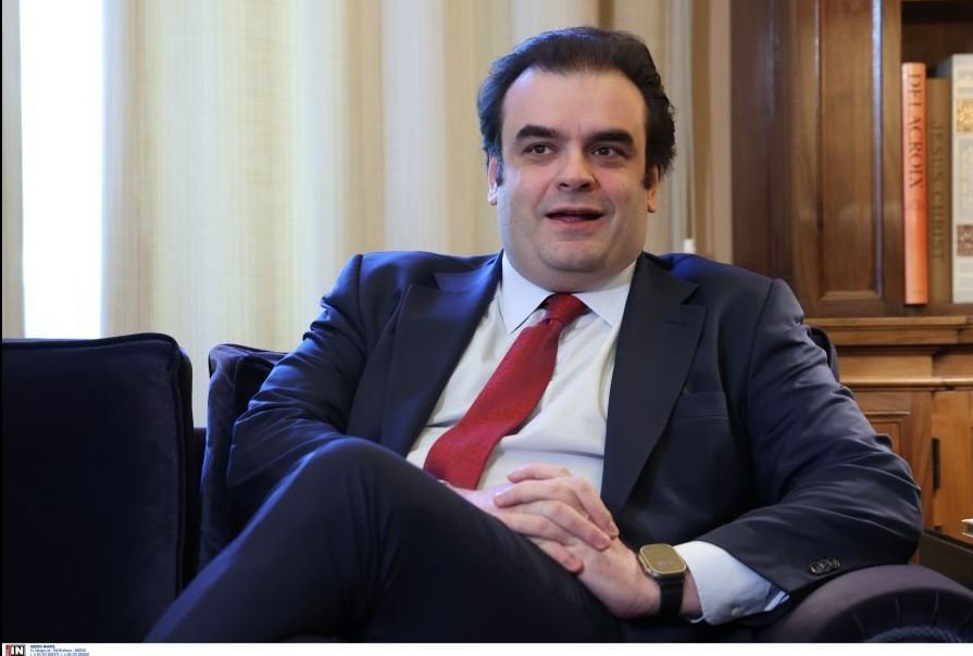 Κυριάκος-Πιερρακάκης-στο-reuters:-Η-Ελλάδα-αναμένει-μεγαλύτερο-ρυθμό-ανάπτυξης-το-2026,-ξεπερνώντας-τις-μεγάλες-οικονομίες-της-Ευρώπης
