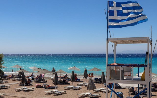 ΤτΕ:-Άλμα-10,5%-στις-ταξιδιωτικές-εισπράξεις-τον-Αύγουστο-με-πάνω-από-7-εκατ.-τουρίστες