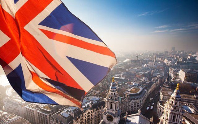 Βρετανία:-Κυρώσεις-σε-βαλκανικά-δίκτυα-διακινητών-μεταναστών