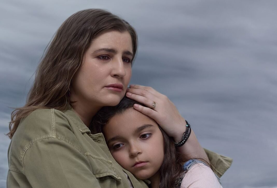 «Να με λες μαμά»: Η Μαρία Κίτσου και η μικρή Ναυσικά παρακολούθησαν μαζί το καθηλωτικό φινάλε – ΒΙΝΤΕΟ