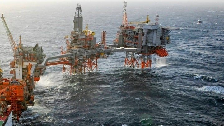 greece-grants-gas-exploration-rights-to-chevron,-helleniq greece-grants-gas-exploration-rights-to-chevron,-helleniq