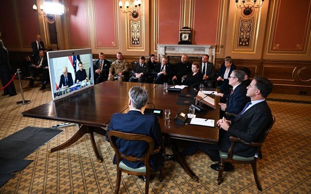 Η-Γαλλία-θα-παραδώσει-αντιαεροπορικούς-πυραύλους-aster-και-αεροσκάφη-mirage-στην-Ουκρανία Η-Γαλλία-θα-παραδώσει-αντιαεροπορικούς-πυραύλους-aster-και-αεροσκάφη-mirage-στην-Ουκρανία