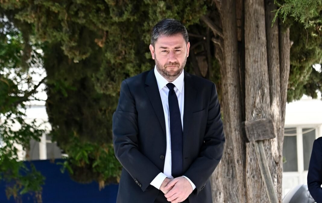 Τέσσερα-χρόνια-από-τον-θάνατο-της-Φώφης-Γεννηματά-–-Ανδρουλάκης:-Θα-μας-εμπνέουν-πάντα-οι-αγώνες-που-έδωσε Τέσσερα-χρόνια-από-τον-θάνατο-της-Φώφης-Γεννηματά-–-Ανδρουλάκης:-Θα-μας-εμπνέουν-πάντα-οι-αγώνες-που-έδωσε