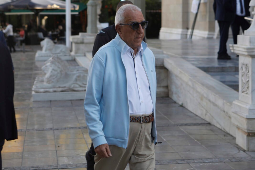 Νικήτας-Κακλαμάνης-για-Διονύση-Σαββόπουλο:-Υπήρξε-μοναδικός-και-γι’-αυτό-θα-παραμείνει-αναντικατάστατος Νικήτας-Κακλαμάνης-για-Διονύση-Σαββόπουλο:-Υπήρξε-μοναδικός-και-γι’-αυτό-θα-παραμείνει-αναντικατάστατος