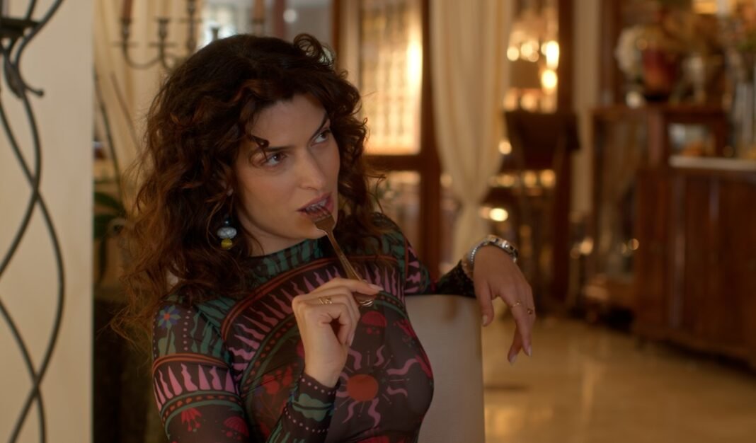 hotΕΛ-ΕΛvira:-Τα-νοθευμένα-ποτά-του-Παντελή-φέρνουν-μπελάδες hotΕΛ-ΕΛvira:-Τα-νοθευμένα-ποτά-του-Παντελή-φέρνουν-μπελάδες