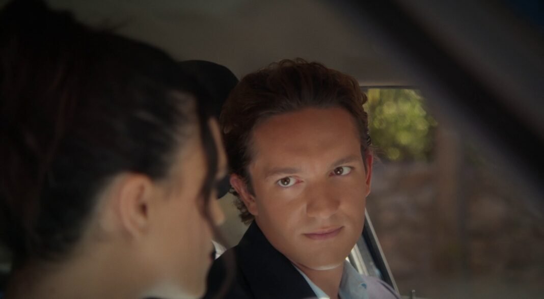 Να μ’ αγαπάς: Ο Θεόφιλος θέλει να διώξει την Φωτεινή απ’ το σπίτι