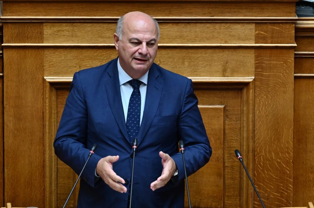 Τσιάρας: Μέσα στον επόμενο μήνα θα καταβληθούν στους αγρότες περισσότερα από 950 εκατ. ευρώ