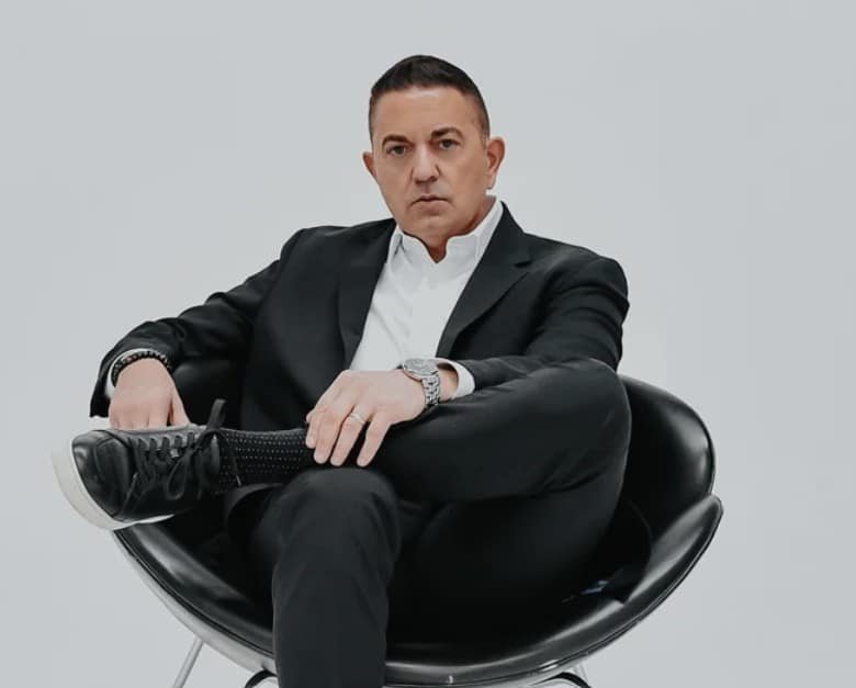 Greek-American Neuroscientist Harry Psaros Named Among MSN’s Top 10 Leading Men of 2025