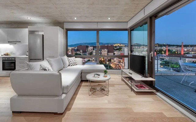 Τα απανωτά ρεκόρ της βραχυχρόνιας μίσθωσης, η ακτινογραφία του καλοκαιριού και η εικόνα του Σεπτεμβρίου