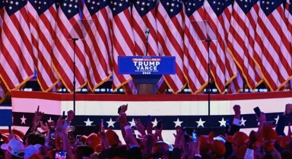 Κρίσιμη εβδομάδα για τις ΗΠΑ: Το shutdown, οι εκλογές και οι πολιτικοί υπολογισμοί του Ντόναλντ Τραμπ