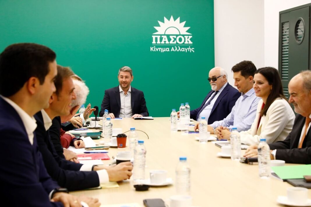 ΠΑΣΟΚ: Συμφωνία για ενότητα και συνέδριο το πρώτο τρίμηνο του 2026