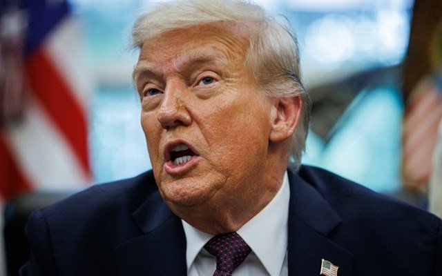 ΗΠΑ: Ο Τραμπ καλεί τους Εβραίους της Νέας Υόρκης να μην ψηφίσουν τον Ζοχράν Μαμντάνι για δήμαρχο