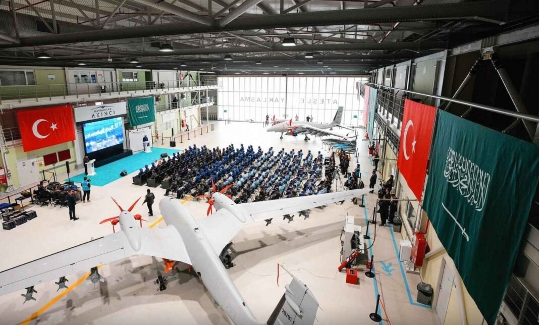 Έκθεση των Γάλλων πλέκει το εγκώμιο στην τουρκική αμυντική βιομηχανία