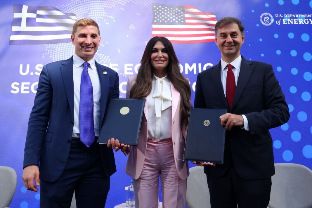 Συμφωνία οικονομικής συνεργασίας Ελλάδας – ΗΠΑ με επίκεντρο θέματα Τεχνητής Νοημοσύνης Συμφωνία-οικονομικής-συνεργασίας-Ελλάδας-–-ΗΠΑ-με-επίκεντρο-θέματα-Τεχνητής-Νοημοσύνης