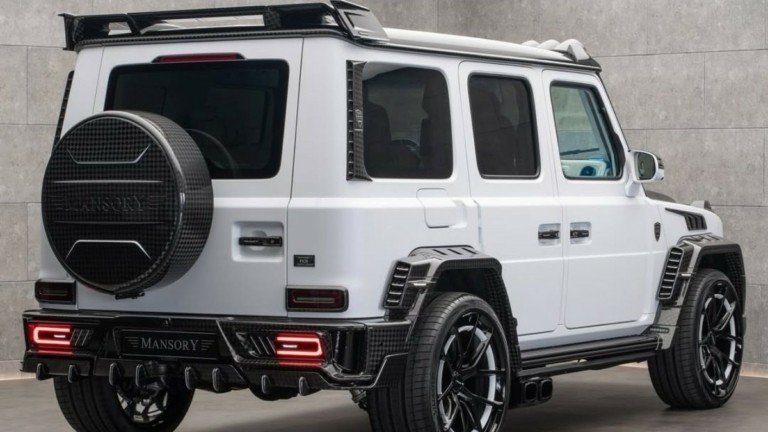 Μία Mercedes-AMG G 63 με «suicide» πόρτες και εξωφρενική ιπποδύναμη