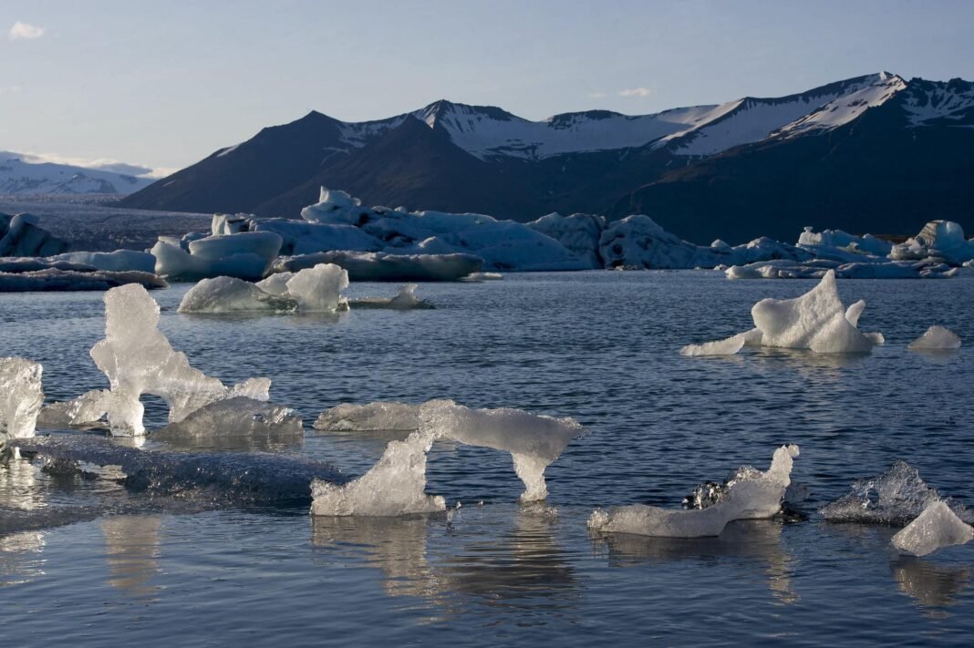 Atlantic Ocean Current Collapse Could Trigger Modern Ice Age