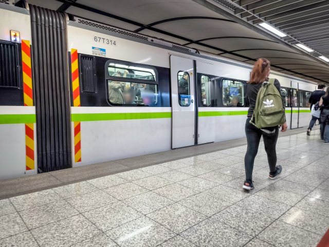 Εκκενώθηκε-συρμός-του-Μετρό-στο-Μοναστηράκι
