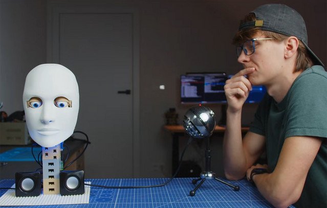 youtuber-«ανασταίνει»-τον-Αριστοτέλη-σε-μορφή-ρομπότ