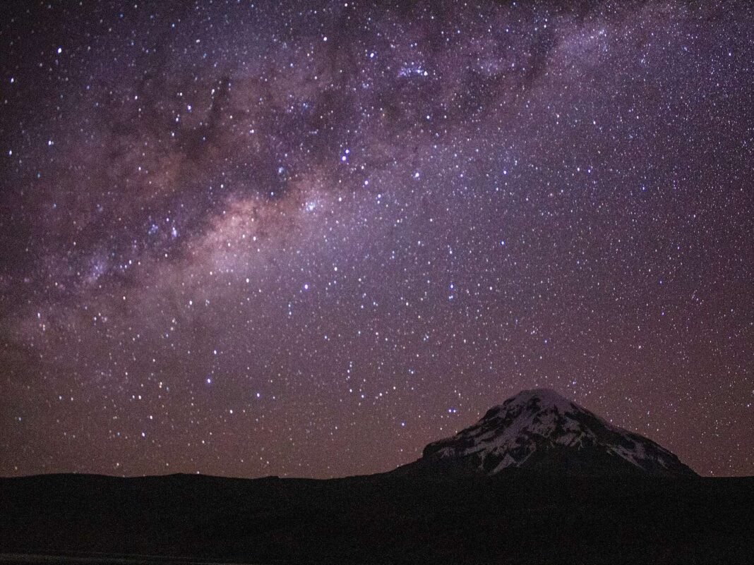 Astrotourism in Greece: Battling Light Pollution for a Clearer Cosmos