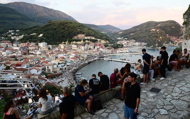 Τουρισμός: Τα ρεκόρ του 2025 και τα πρώτα θετικά σημάδια του 2026