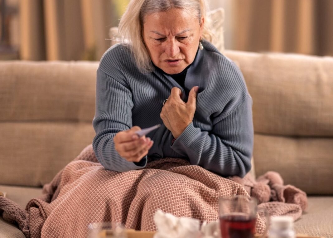 Ο ιός RSV διπλασιάζει τον κίνδυνο συνδρόμου που προκαλεί παράλυση στους ηλικιωμένους