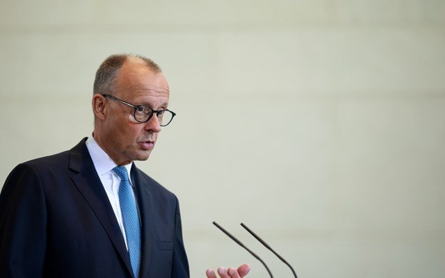 “Απαράδεκτη” η πρόταση των ΗΠΑ για τα παγωμένα εντός ΕΕ ρωσικά κεφάλαια, δηλώνει ο Μερτς