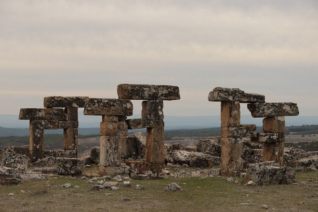 Archaeologists Discover Roman Stadium in Ancient Greek City of Blaundus archaeologists-discover-roman-stadium-in-ancient-greek-city-of-blaundus