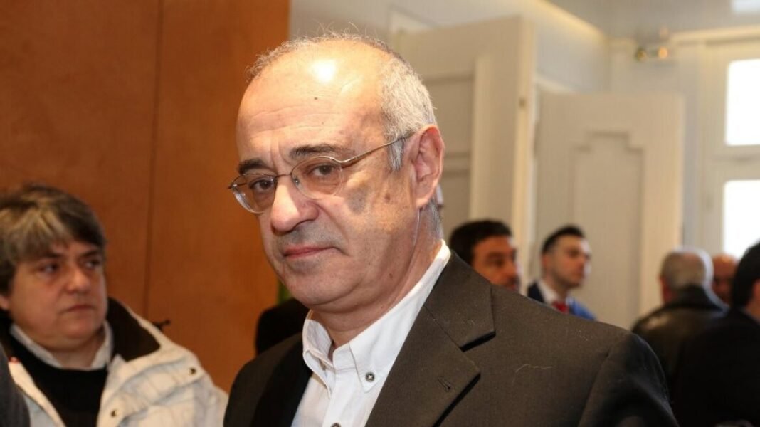 Μάρδας για την Ιθάκη: Ο Λαφαζάνης έλεγε να πάρουμε τα 22 δισ. από το Νομισματοκοπείο, αρνητικό πρόσημο στη θητεία Βαρουφάκη Μάρδας για την Ιθάκη: Ο Λαφαζάνης έλεγε να πάρουμε τα 22 δισ. από το Νομισματοκοπείο, αρνητικό πρόσημο στη θητεία Βαρουφάκη