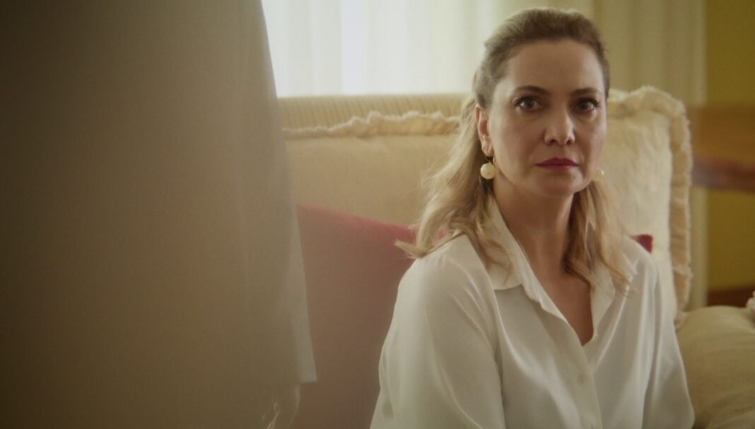 Να μ’ αγαπάς: Η Σοφία αποκαλύπτει σε όλους πως τα δίδυμα είναι παιδιά της Ζωής Να-μ’-αγαπάς:-Η-Σοφία-αποκαλύπτει-σε-όλους-πως-τα-δίδυμα-είναι-παιδιά-της-Ζωής