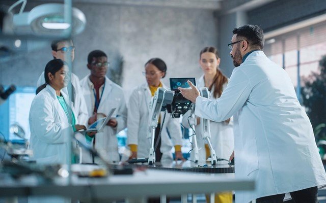 Στο 1,54% του ΑΕΠ το ποσοστό δαπανών για Έρευνα & Ανάπτυξη το 2024 Στο-1,54%-του-ΑΕΠ-το-ποσοστό-δαπανών-για-Έρευνα-&-Ανάπτυξη-το-2024