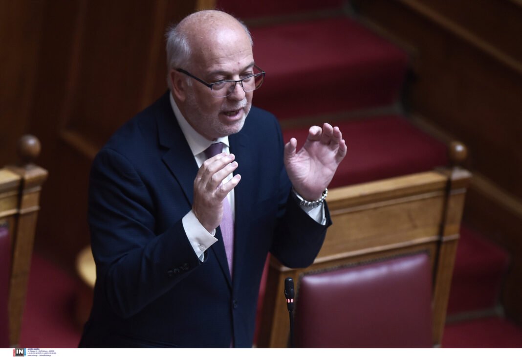 Φλωρίδης: Μεγάλες αλλαγές στο κληρονομικό δίκαιο – Προστατεύουμε τους πολίτες από τα χρέη και βάζουμε τέλος στις συγκρούσεις