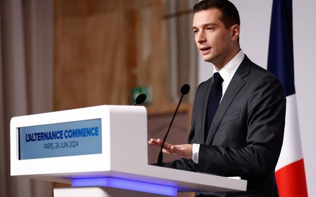 Γαλλία-–-δημοσκόπηση:-Αδιαφιλονίκητο-φαβορί-του-α’-γύρου-των-προεδρικών-ο-ακροδεξιός-Μπαρντελά