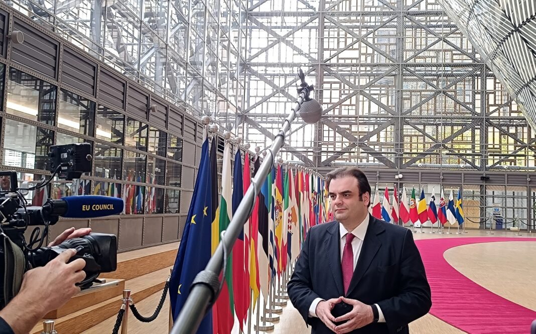 Η επιστολή Πιερρακάκη στους ομολόγους του στο Eurogroup: «Οι παλιοί διαχωρισμοί δεν αντανακλούν πλέον τις προκλήσεις της Ευρώπης»