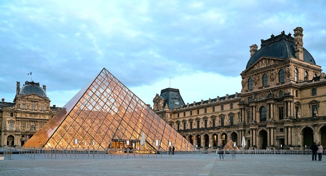 paris’-louvre-raises-ticket-prices-for-non-eu-visitors-to-fund-major-renovation