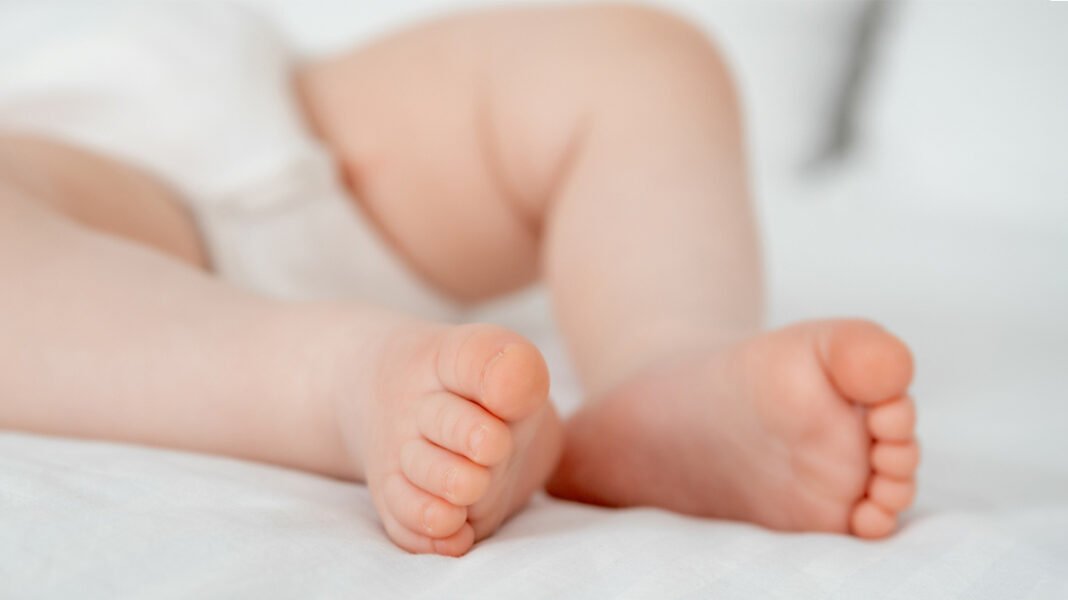 Πουλούσαν-παιδιά-και-σε-μοναχικούς-άνδρες-–-Νέες-αποκαλύψεις-για-την-«βιομηχανία-βρεφών»-στα-Χανιά